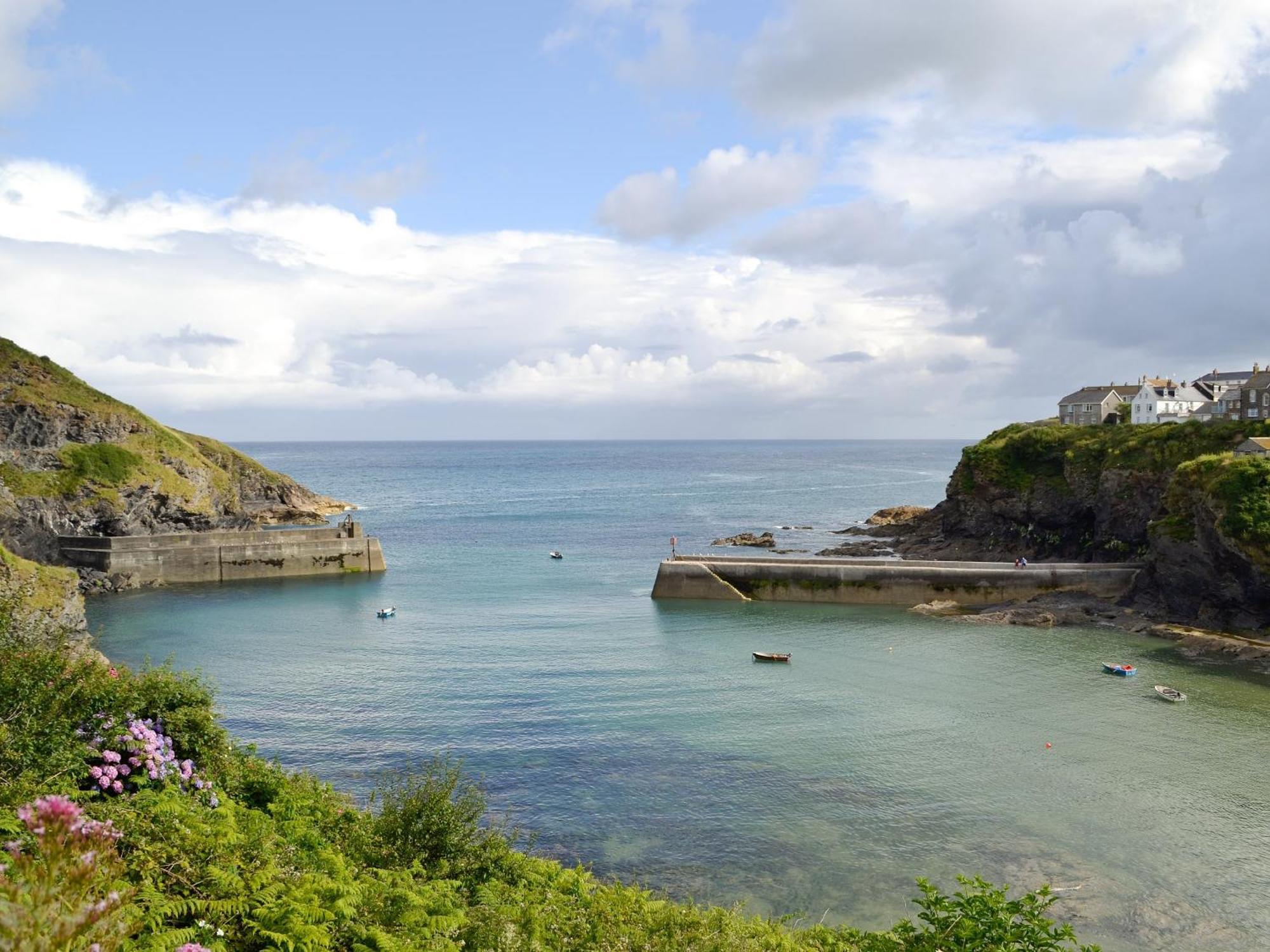 Knights Den Villa Port Isaac Bagian luar foto